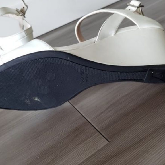 Prada wedge heels sandals 7 - Picture 3 of 3